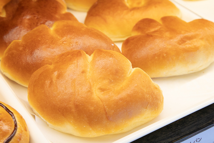 クリームパン